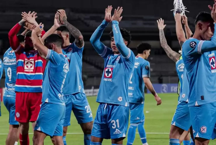 Amaury Morales en Cruz Azul