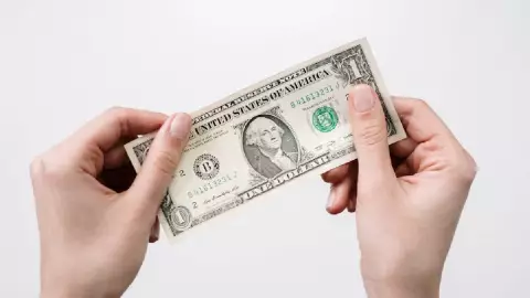 ¡Sigue cayendo el billete verde! Este es el precio del dólar hoy 18 de diciembre de 2025 en Veracruz