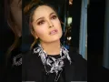 Salma cabello recogido.jpg