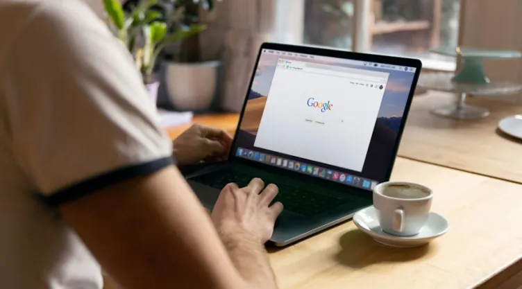 Google lanza nuevas herramientas para prevenir estafas y fraudes en línea