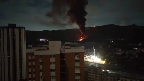 Venezuela en vilo: testimonios desde las horas de mayor incertidumbre en Caracas