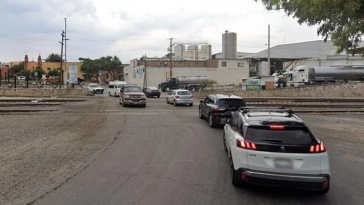 vías alternas carretera de San Miguel de Allende a Guanajuato, por cierres