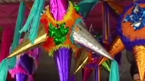 piñatas