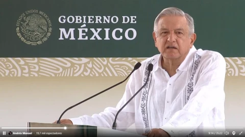 AMLO ofrece apoyos sociales ilimitados a Guerrero.