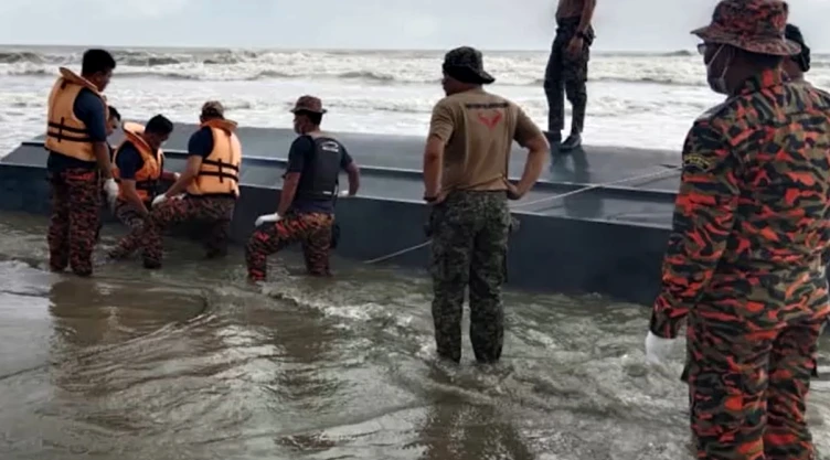 migrantes embarcacion malasia