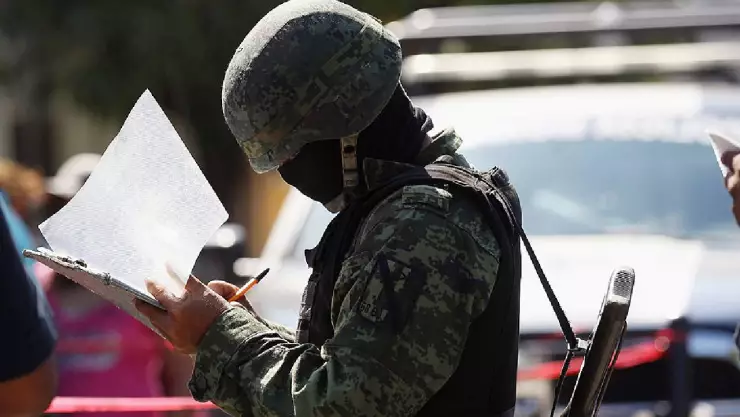 La Secretaría de Seguridad de Nuevo León capturó a Osmar “N”, presunto líder criminal y generador de hechos violentos.