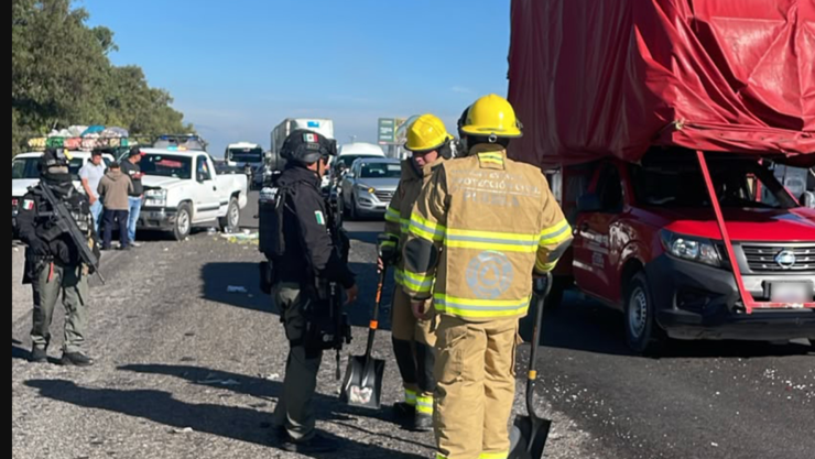 Aparatoso choque múltiple provoca cierre de la autopista Puebla-Orizaba hoy