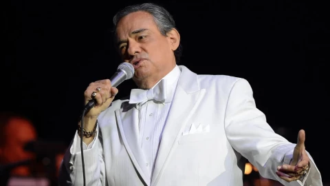 José José envenenado.jpg