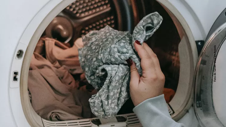 Descubre por qué es buena idea poner bolas de aluminio en la lavadora