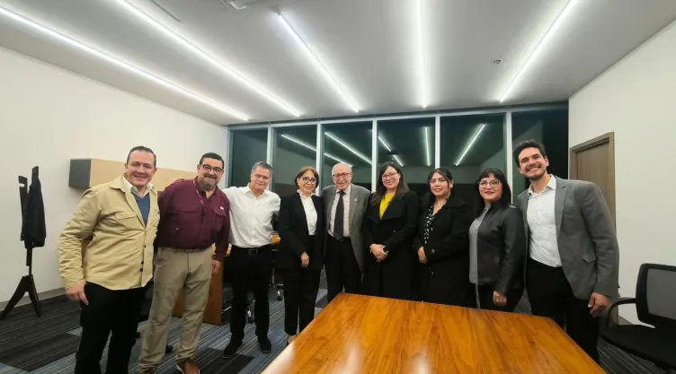 Designan a Arminda Zúñiga como nueva titular de la Cofepris; conoce su perfil