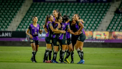 Mazatlán Femenil en el Kraken vs Toluca