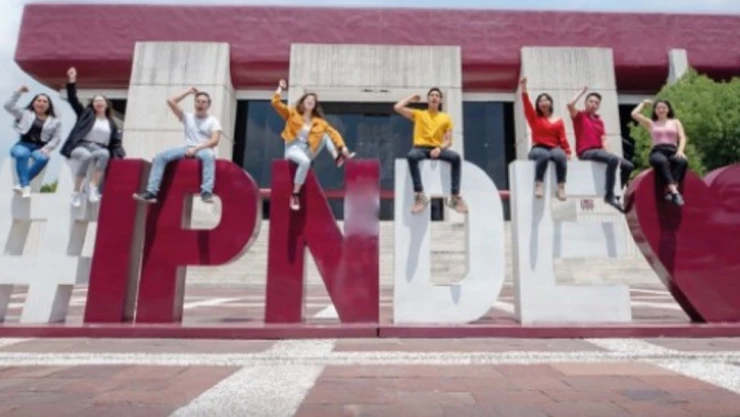 dia del politecnico .jpg