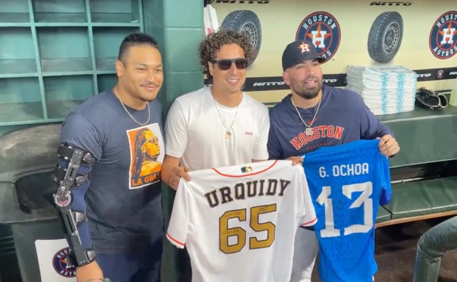 Guillermo Ochoa y José Urquidy