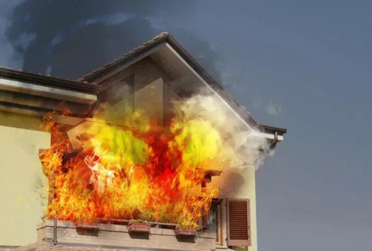 ¿Qué pasa si un incendio es provocado en Baja California en 2025 y qué tipo de delito es?