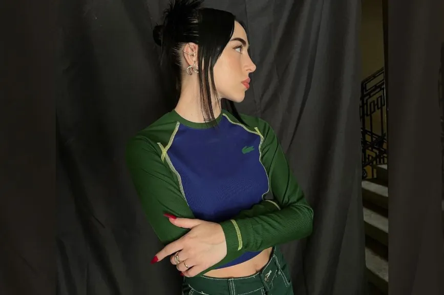 Nicki de perfil.jpg