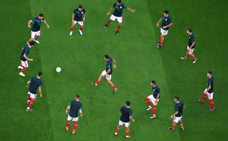 La Selección Mexicana calienta previo al partido vs Argentina