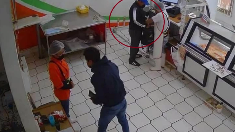 asaltan expendio de pollos tehuacán.jp