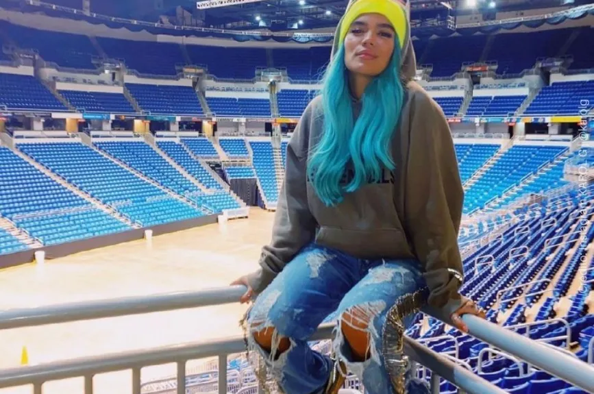 Karol G (14).jpg