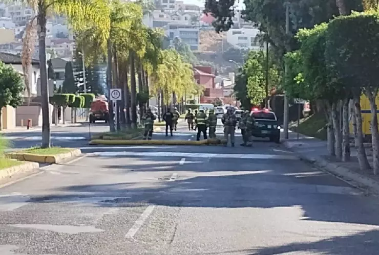 VIDEO: Se registra explosión de alcantarillas en Lomas de Aguacaliente