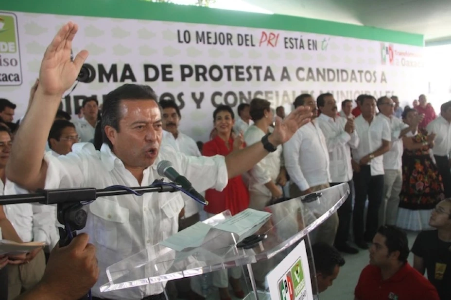 El dirigente nacional del Partido Revolucionario Institucional (PRI), César Camacho Quiroz