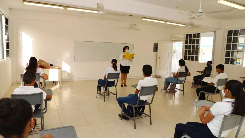 Alumnos de educación básica disfrutarán de mega puente de marzo 2022