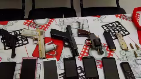 Piden penalizar portacion de replica de armas
