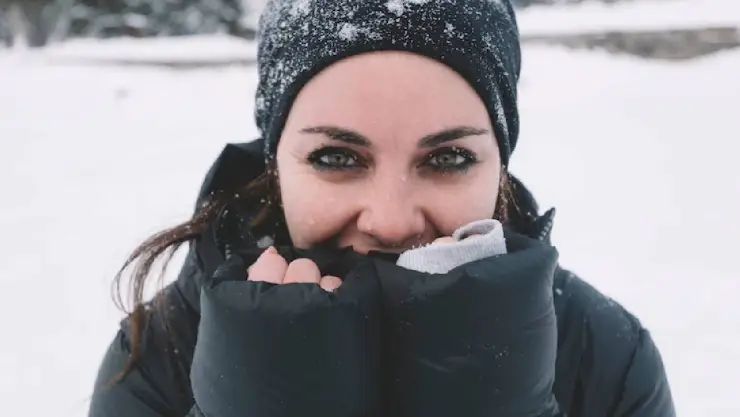 ¿Por qué los pies y las manos se ponen helados en invierno