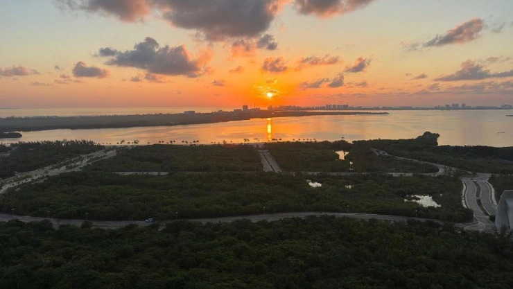 clima en cancún hoy 14 de abril de 2025
