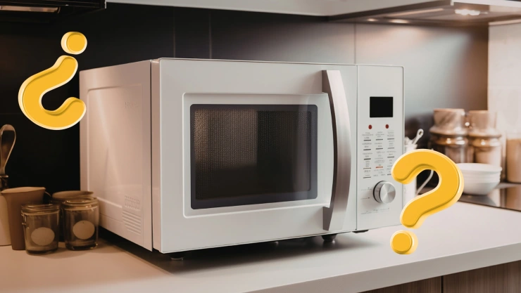 Qué hacer con el espacio dentro del horno de microondas, si no lo usas mucho: 6 ideas para aprovechar cada rincón en la cocina