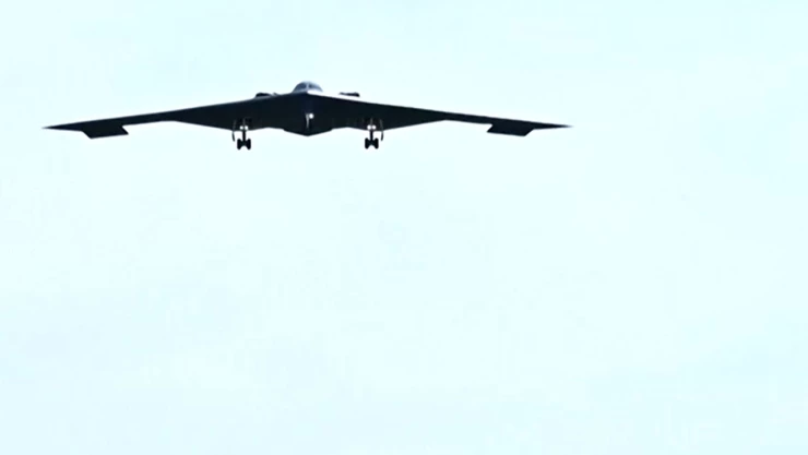 avion-b2-armamento-estados-unidos-volando-fordow