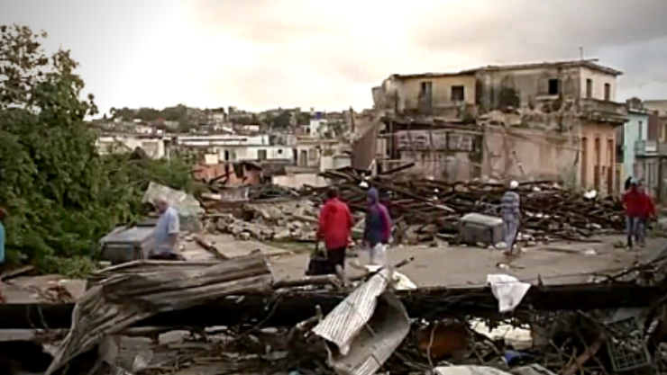 Tornado en la Habana, Cuba
