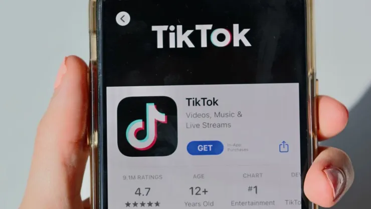 EU demanda a TikTok por crear adicción en los jóvenes; esto se sabe