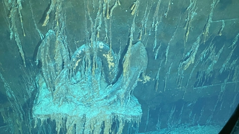 El ancla del Titanic sobrevive al paso de los años bajo el océano