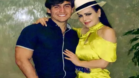 Julian Figueroa y Maribel Guardia