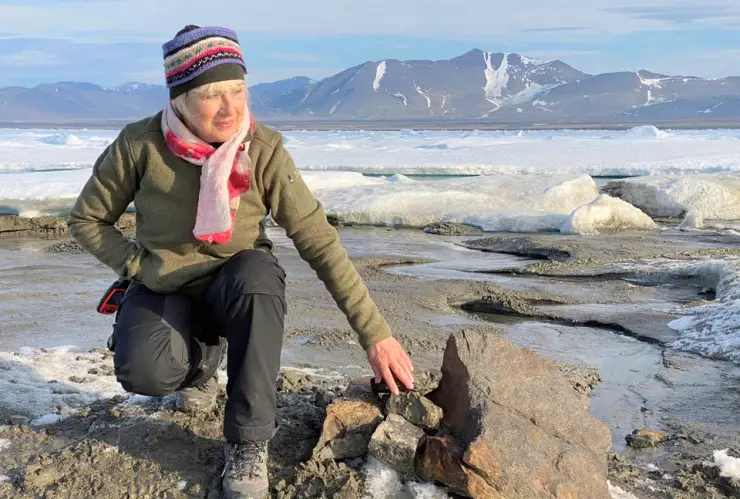 Christiane Leister en isla más al norte del mundo