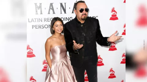¿Cómo reaccionó Pepe Aguilar a escándalo de Ángela Aguilar?