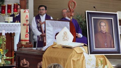 ¿Cuándo y dónde será la misa de exequias de Pedro Pablo Elizondo, obispo de Cancún-Chetumal_ Esto se sabe del rito final funerario.webp