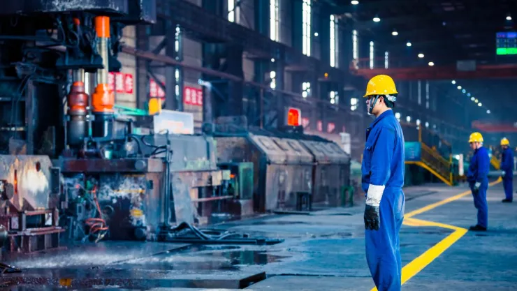 Trabajadores en fábrica