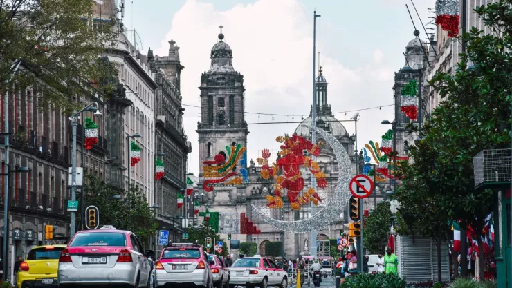 Hoy No Circula 18 de noviembre