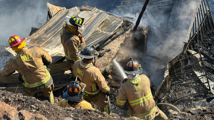 Incendio en colonia Matamoros en Tijuana hoy sábado 18 de enero de 2025.png