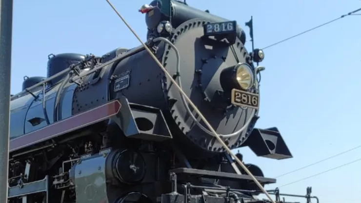 paso de la locomotora de vapor empress por querétaro.jpg