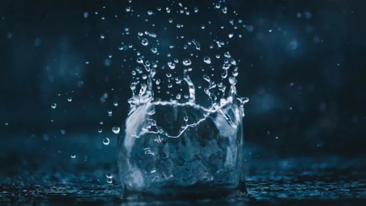 El agua de lluvia no es potable en ninguna parte del mundo.