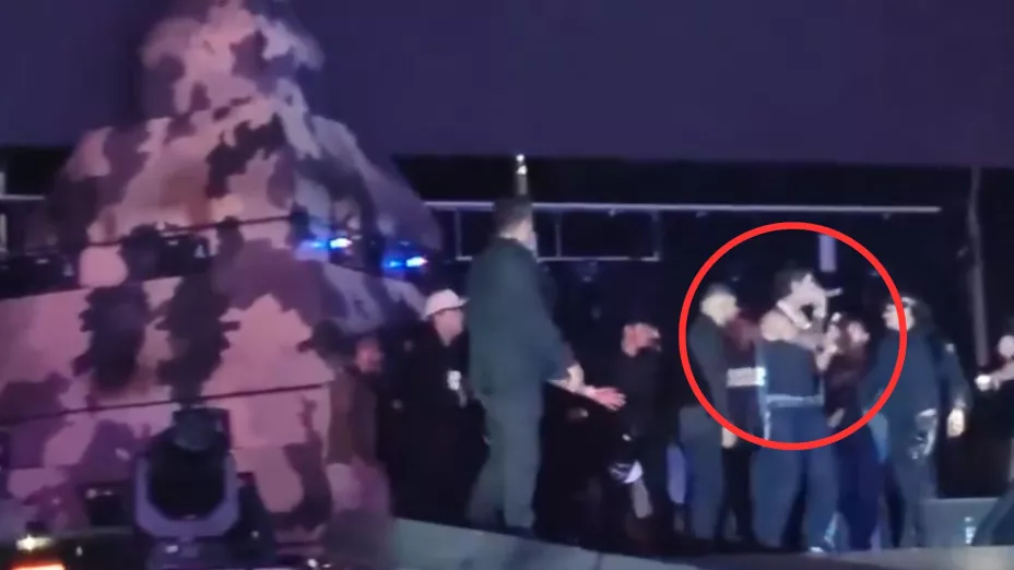 VIDEO | Natanael Cano golpea a su DJ en el Baja Beach Fest