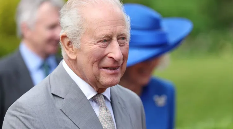 ¿Se murió el rey Carlos III? Así dio la noticia la radio británica