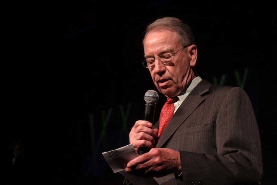 La propuesta del republicano Chuck Grassley, fue rechazada en el Senado con 57 votos en contra y 43 a favor