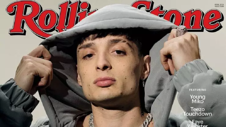 Peso Pluma aparece en la portada de los Rolling Stone divide opiniones en redes y habla de su rehabilitación.jpg