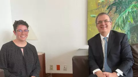 La SRE defenderá a mexicana condenada a latigazos en Catar