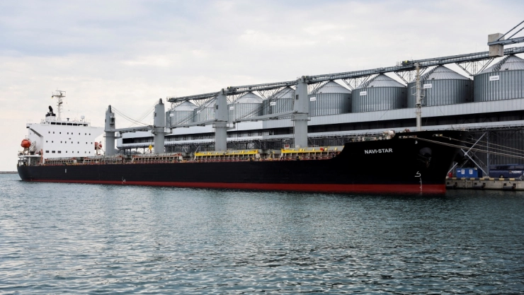 barcos granos Ucrania