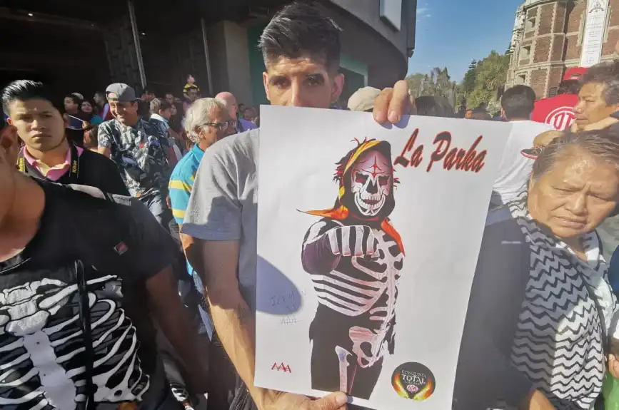 Misa en honor a La Parka