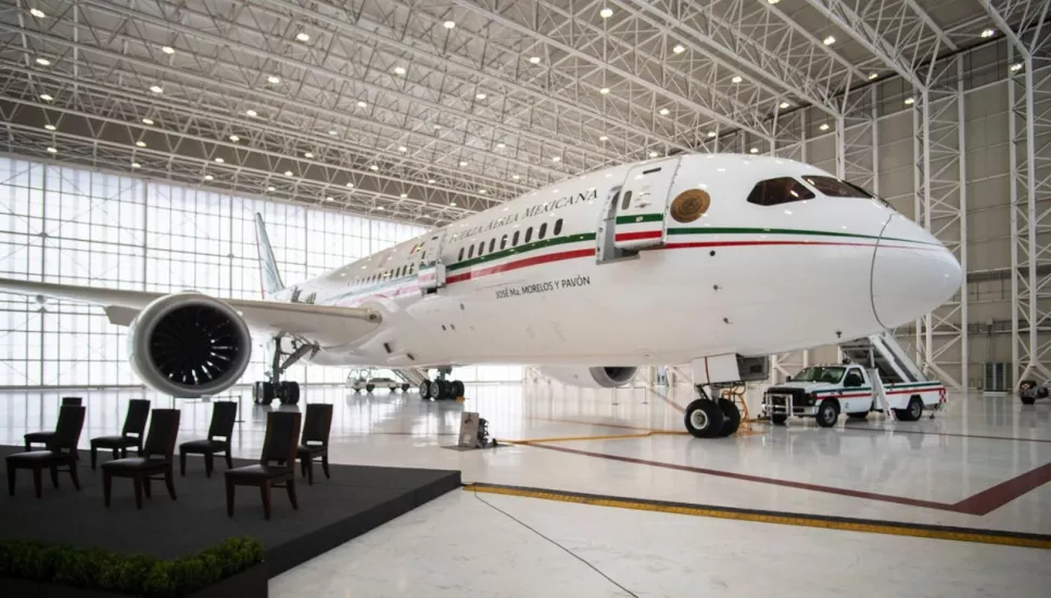 AMLO anuncia la venta del avión presidencial